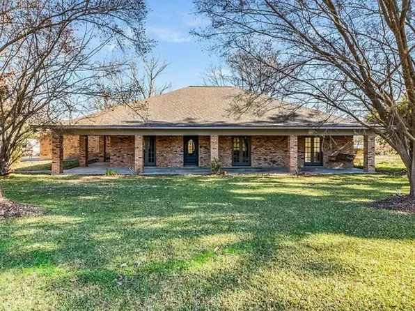 372 Fort Hamilton Dr, Opelousas, LA 70570