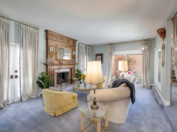 1317 E Saint Louis Ave #A, Las Vegas, NV 89104