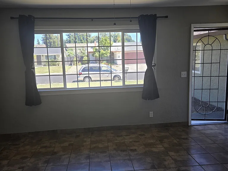 326 Ponderosa Dr — Photo 6