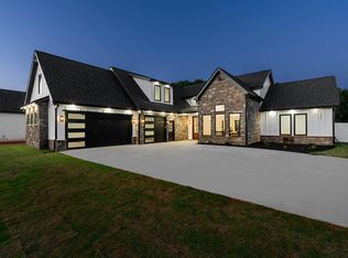 178 Cook Rd, Chesnee, SC 29323