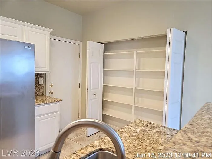 638 Solitude Point Ave — Photo 10
