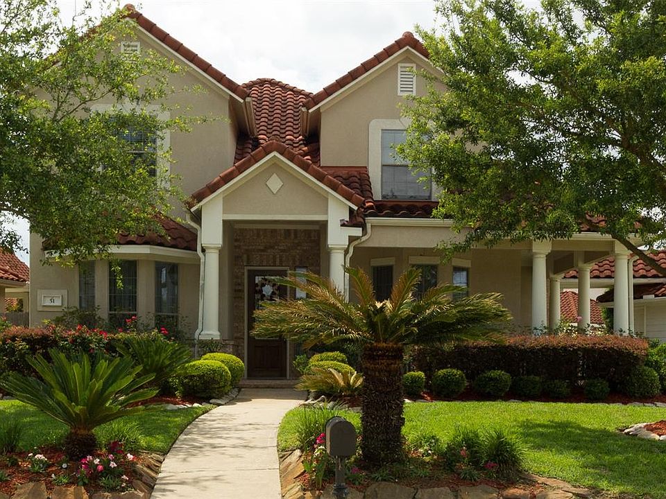 1st image of 51 Cherry Hills Dr