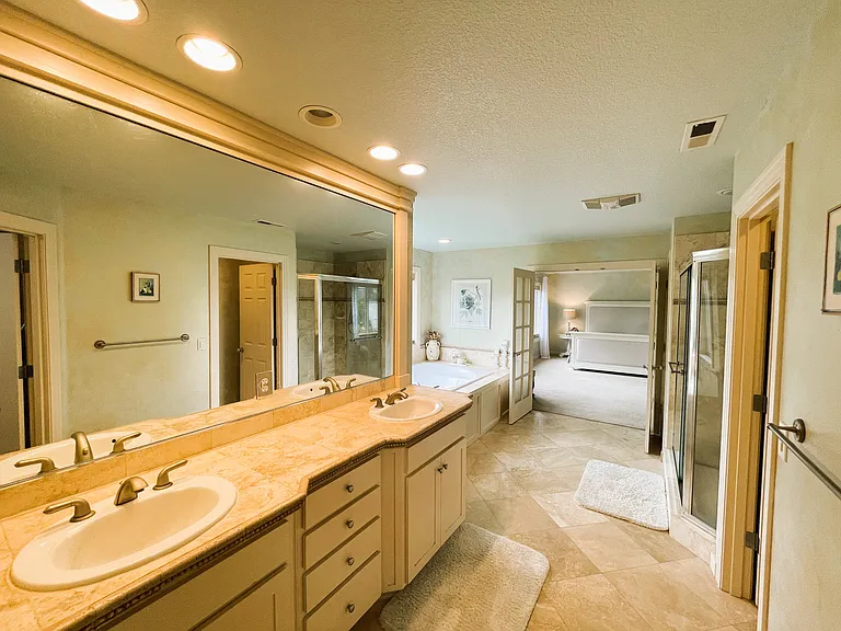 12799 NW Lilywood Dr — Photo 16