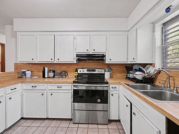 4th image of 2721 Allencrest Dr