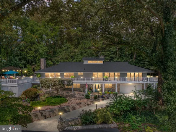 7 Seaward Dr, Severna Park, MD 21146