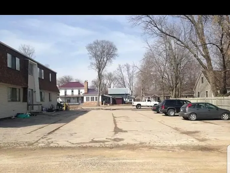 411 Packwaukee St — Photo 18