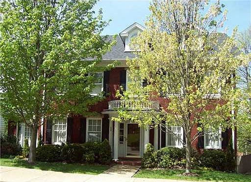 1st image of 144 Underwood Ave