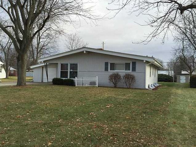 1st image of 412 W Haven Dr