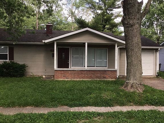 3rd image of 2831 Shirley Dr