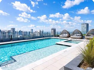 121 NE 5th St Unit 902, Miami, FL 33132