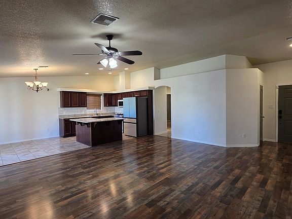 5th image of 10190 S Galaxy Ave