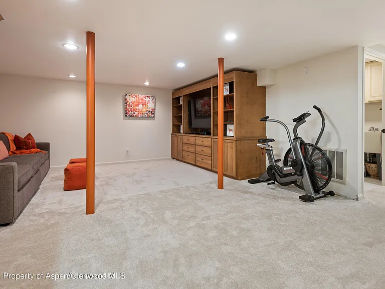 901 Ute Ave — Photo 40