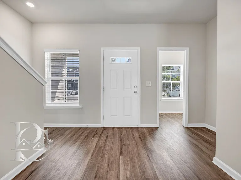 725 Wild Duck Ln — Photo 4