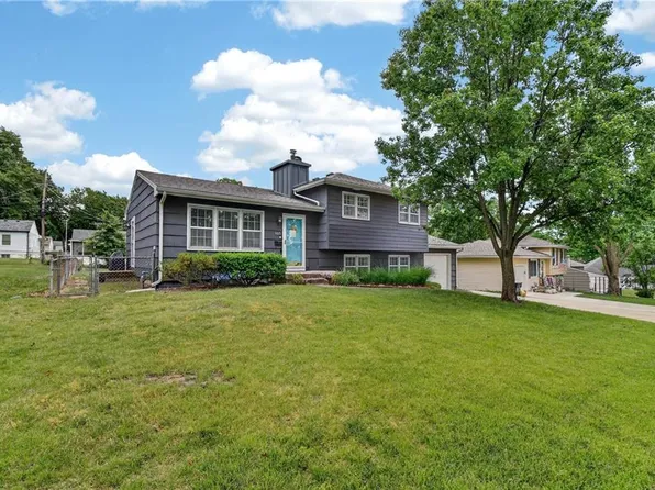 5015 N Kensington Ave, Kansas City, MO 64119