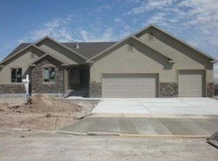 1658 N Sage Ln, Saratoga Springs, UT 84045
