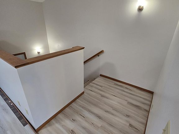 3rd image of 4033 Jill Dr