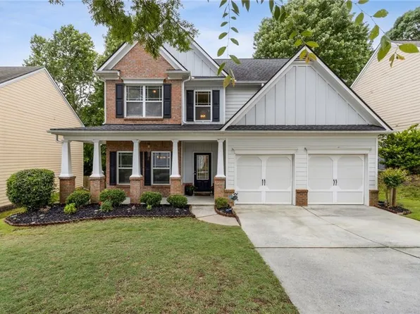 4266 Suwanee Brook Ct, Buford, GA 30518