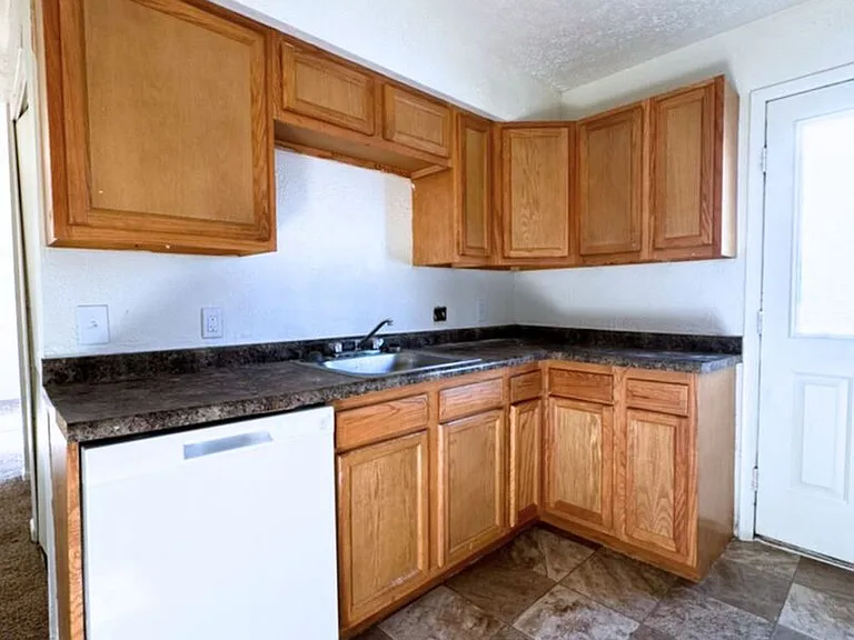 EastPointe — Photo 90