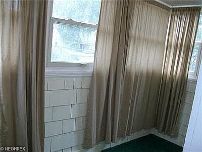 2nd image of 2105 Olive Ave