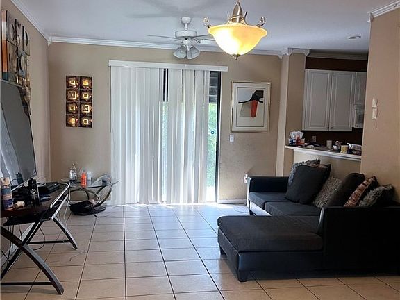 3rd image of 850 Sweet Lake Cir #850