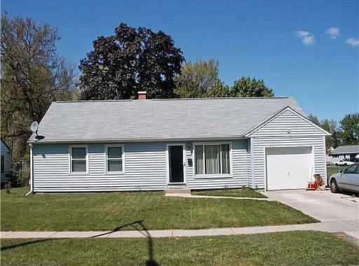 1st image of 586 Olds St