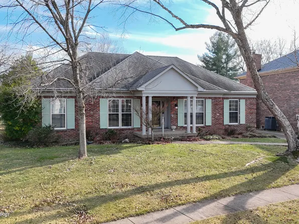 10506 Hobbs Station Rd, Louisville, KY 40223