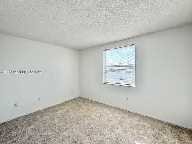 17100 N Bay Rd #1604 — Photo 26