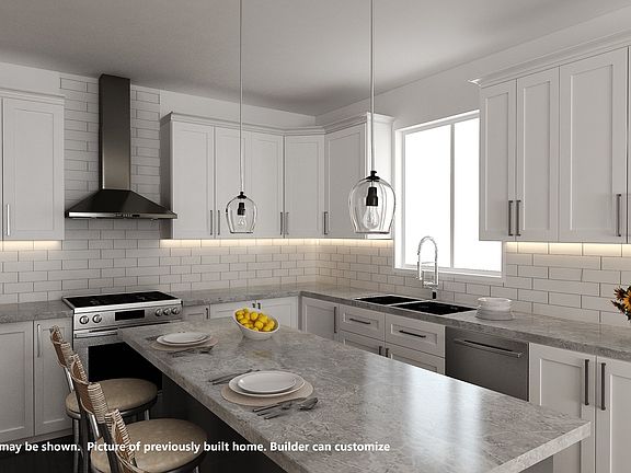 3rd image of 501 E Forest Ave