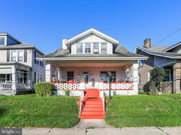 503 S 4th St, Chambersburg, PA 17201