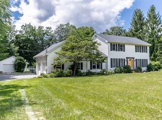 11 Cobblewood Rd, Blairstown, NJ 07825