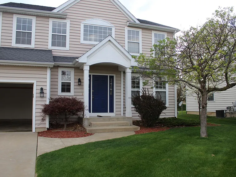 7112 Bolingbrook Dr — Photo 2