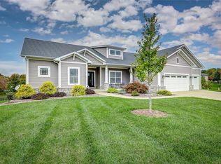 905 Ambercrombie Square Ct, O'Fallon, IL 62269