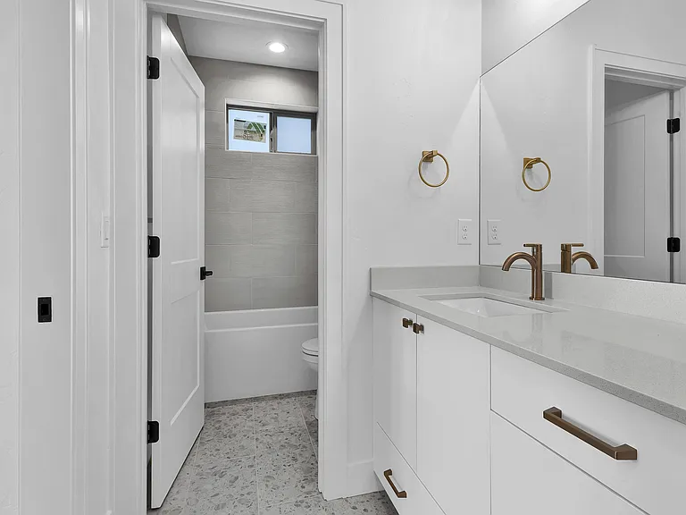 9725 W Snow Wolf Ln — Photo 27