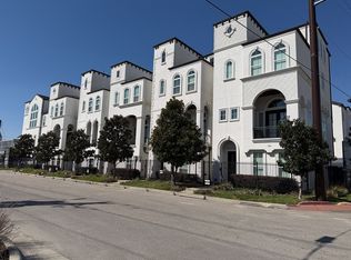 641 Middle St, Houston, TX 77003