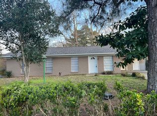 6728 Lyndon B Johnson Dr, Jackson, MS 39213
