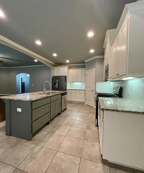 2903 SW Briar Creek Ave — Photo 9