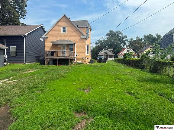 4th image of 3936 Florence Blvd