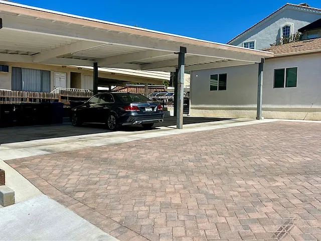 115 E Highland Ave — Photo 5