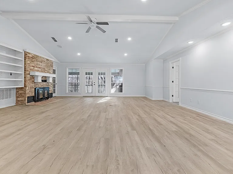 2607 Lonnie Ln — Photo 17