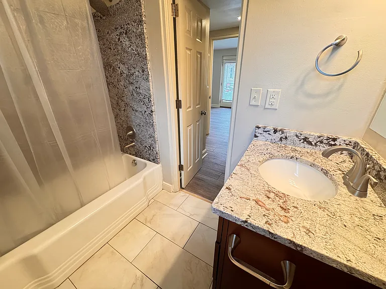 1630 J St #304 — Photo 13