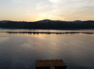 250 Riverview Dr, Decaturville, TN 38329