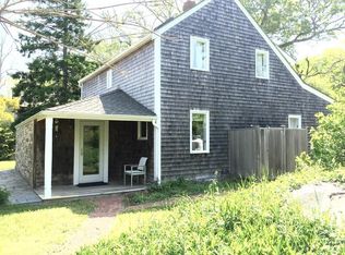 170 Lamberts Cove Rd, West Tisbury, MA 02575