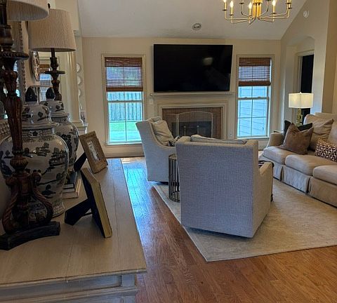 3rd image of 9820 Silver Bell Ct