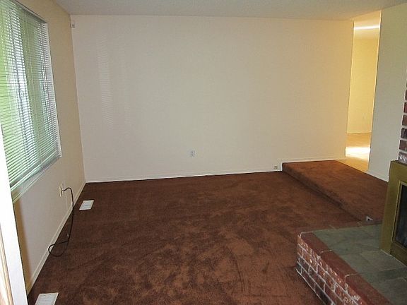4th image of 12006 NE 134th Pl