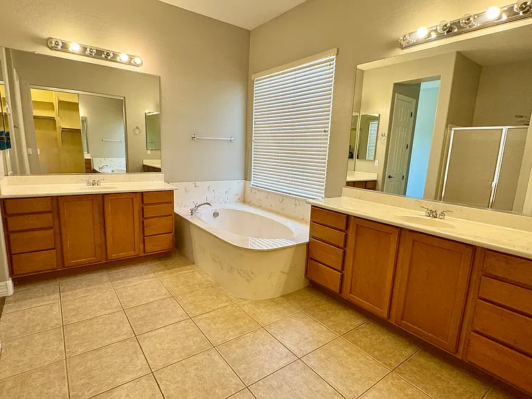 1356 E Lovebird Ct — Photo 14