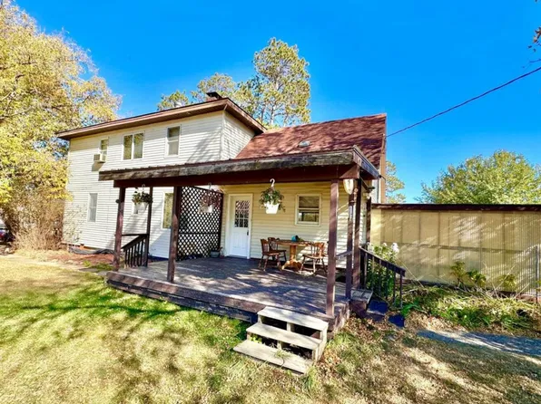 430 NW 2nd St Unit 1, Cohasset, MN 55721