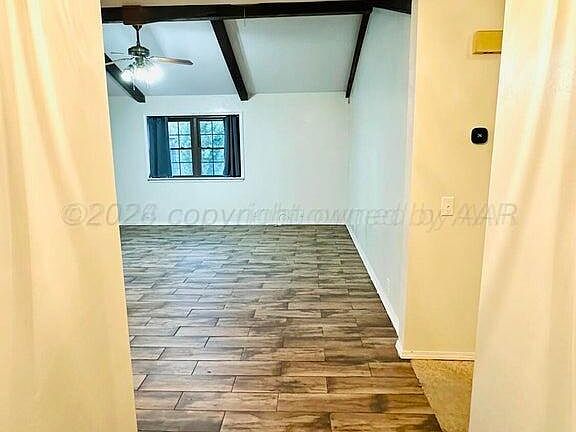 4th image of 6820 Rochelle Ln