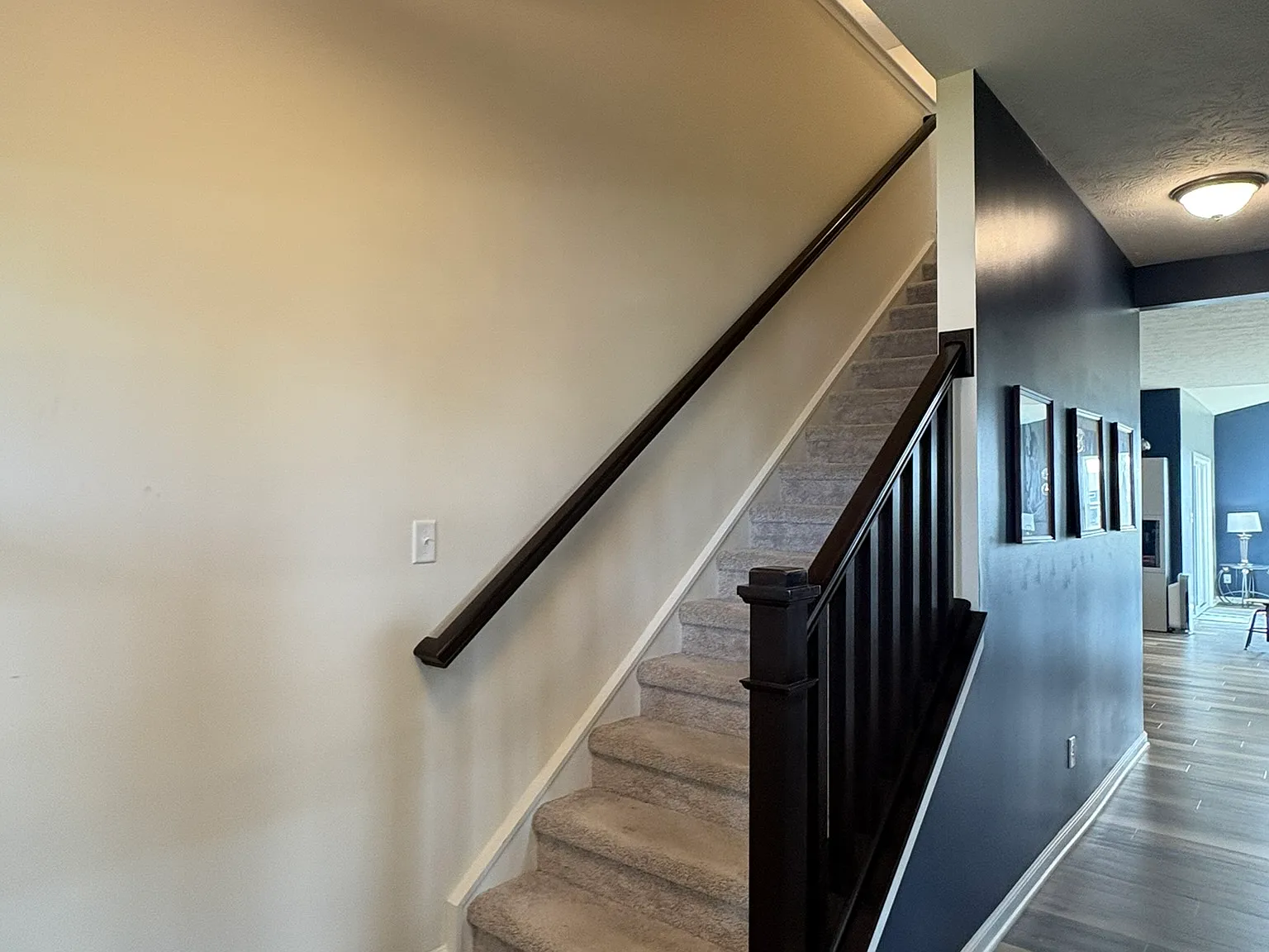 4 bed, 2.5 bath, 2645 sqft, $2,800 — Photo 4