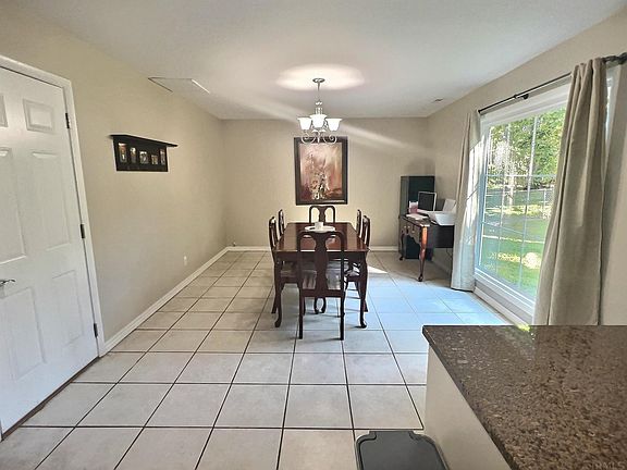 5th image of 8205 W Greenview Dr