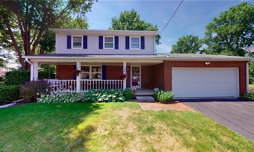 1st image of 441 Goldwood Dr
